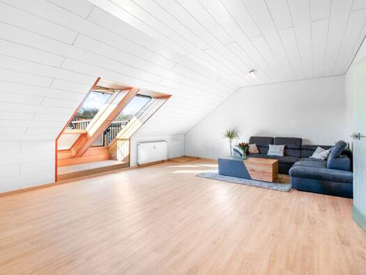 Wohnung zur Miete 800 € 1,5 Zimmer 83 m² 3. Geschoss frei ab sofort Altlünen Lünen 44534