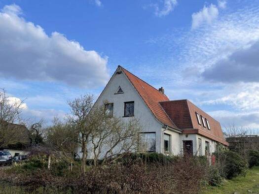 Einfamilienhaus zum Kauf 299.000 € 10 Zimmer 198 m² 1.527 m² Grundstück Hoyerswege Ganderkesee 27777