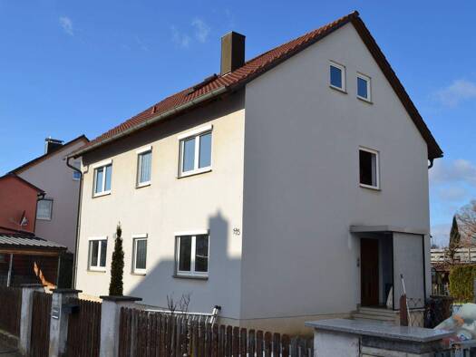 Maisonette zur Miete 950 € 4 Zimmer 94 m² frei ab sofort Weißenburg Weißenburg i. Bay. 91781