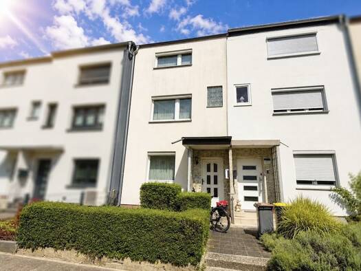 Reihenmittelhaus zum Kauf 430.000 € 5 Zimmer 106 m² 183 m² Grundstück Praunheim Mitte-West 60488