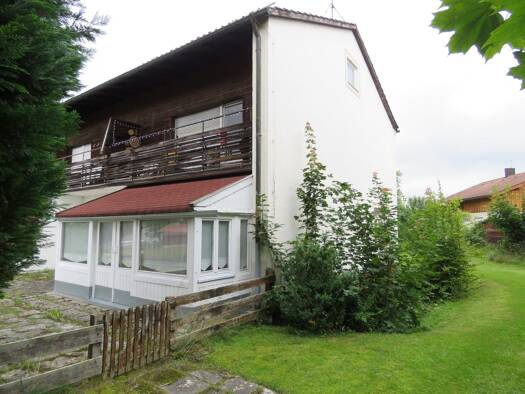 Wohnung zum Kauf 98.000 € 2 Zimmer 76,9 m² EG frei ab sofort Zwiesel 94227