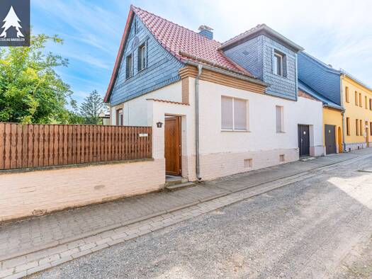 Einfamilienhaus zum Kauf 59.000 € 3 Zimmer 115 m² 280 m² Grundstück Schmale Straße 5 Hoym 06467