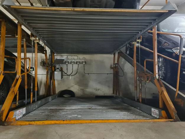 Garage/Stellplatz zur Miete 80 € München 80796