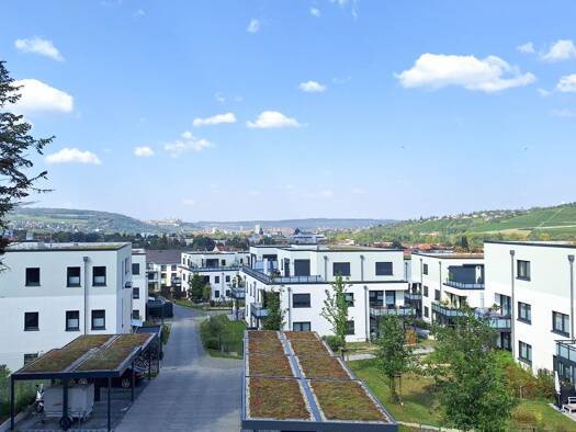 Reihenmittelhaus zur Miete 1.900 € 5 Zimmer 131,8 m² 195 m² Grundstück Heidingsfeld Würzburg 97084