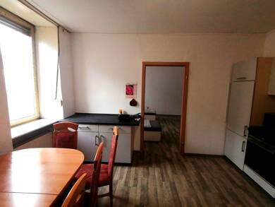 Einfamilienhaus zum Kauf 330.000 € 11 Zimmer 200 m² 439 m² Grundstück Neunkirchen 66540
