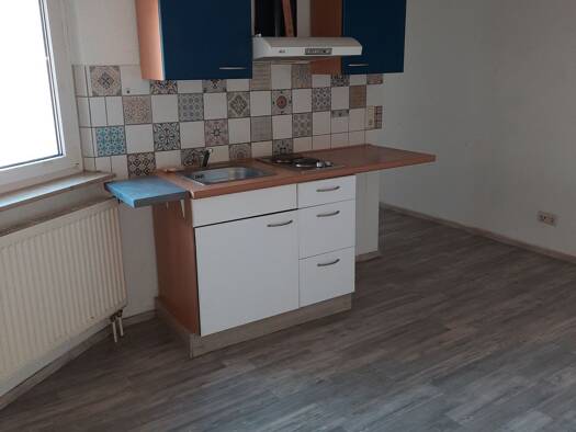 Wohnung zur Miete 180 € 2 Zimmer 30 m² frei ab sofort Köthen Köthen (Anhalt) 06366