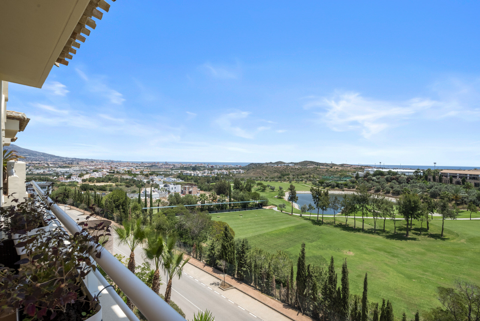 Penthouse zum Kauf 925.000 € 4 Zimmer 182 m²<br/>Wohnfläche 1.<br/>Geschoss Mijas Costa 29649