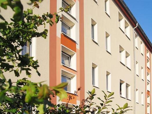Wohnung zur Miete 290 € 2 Zimmer 49 m² 3. Geschoss frei ab sofort Johannes-R.-Becher-Str. 46 Großenhain 01558
