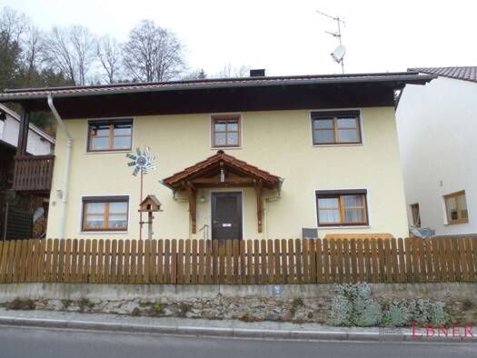 Wohnung zum Kauf 95.000 € 2 Zimmer 55 m² EG Perasdorf 94366