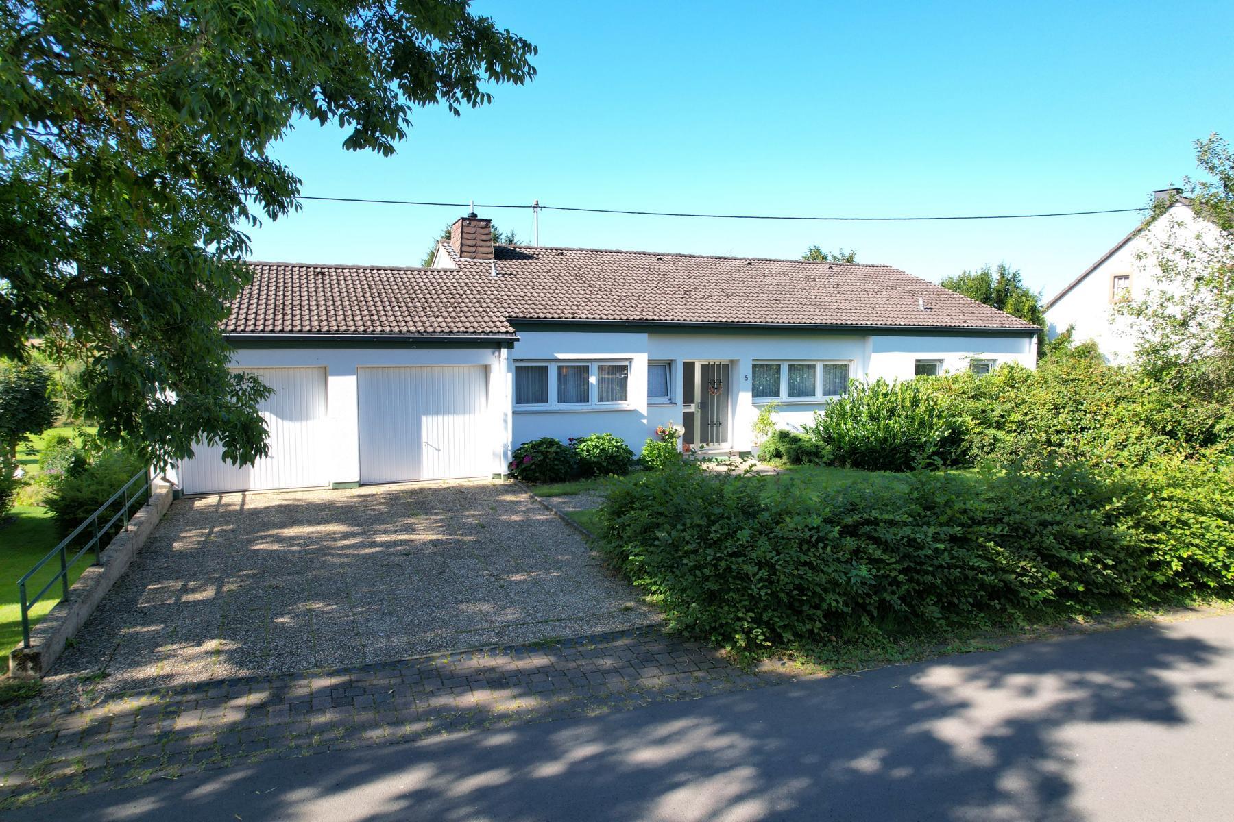 Bungalow zum Kauf 325.000 € 7 Zimmer 224 m²<br/>Wohnfläche 2.020 m²<br/>Grundstück Hinterweiler 54570