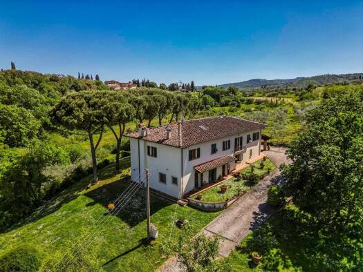 Bauernhaus zum Kauf 1.800.000 € 8 Zimmer 400 m² 15.000 m² Grundstück frei ab sofort Poggio a Caiano 59016