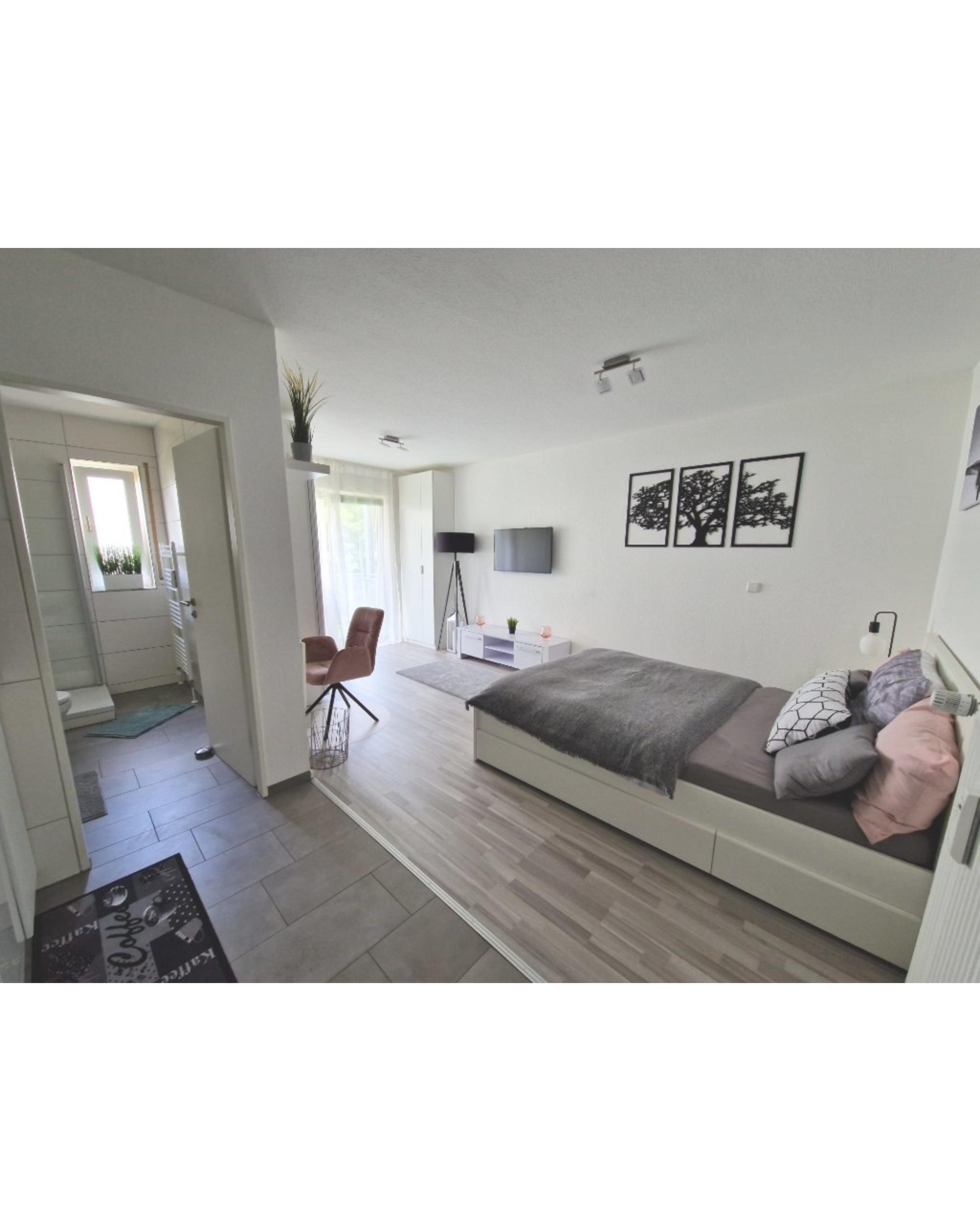 Wohnung zur Miete 340 € 1 Zimmer 27 m²<br/>Wohnfläche 1.<br/>Geschoss ab sofort<br/>Verfügbarkeit Robert-Koch-Straße 34 Zell Esslingen am Neckar 73730