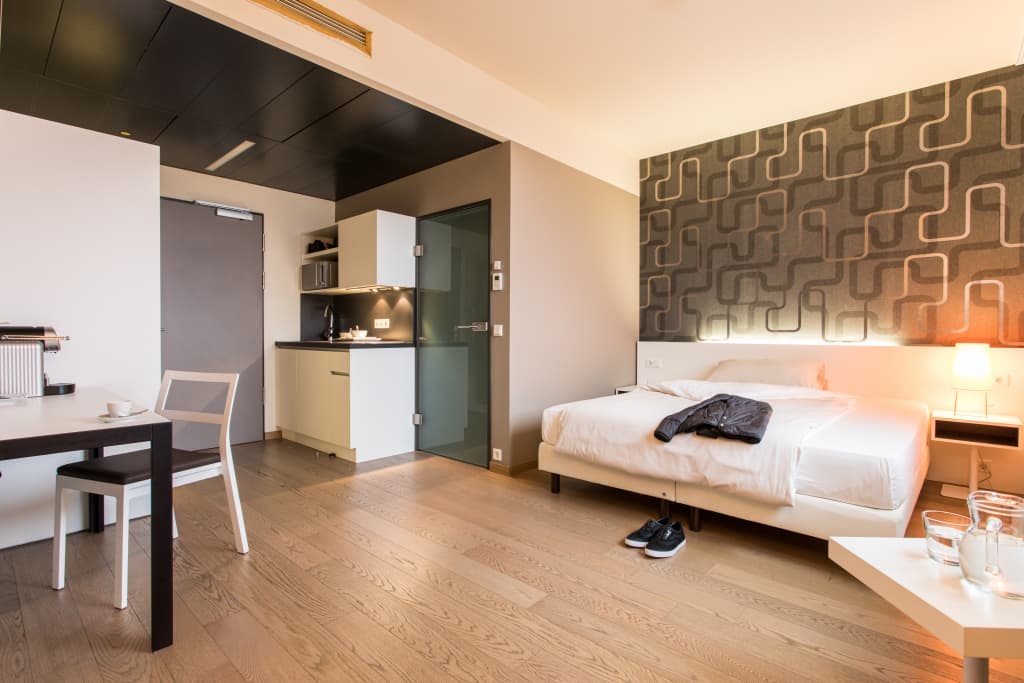 Wohnung zur Miete Wohnen auf Zeit 1.497 € 1 Zimmer 27 m²<br/>Wohnfläche ab sofort<br/>Verfügbarkeit Bunzlauer Platz Moosach-Bahnhof München 80992