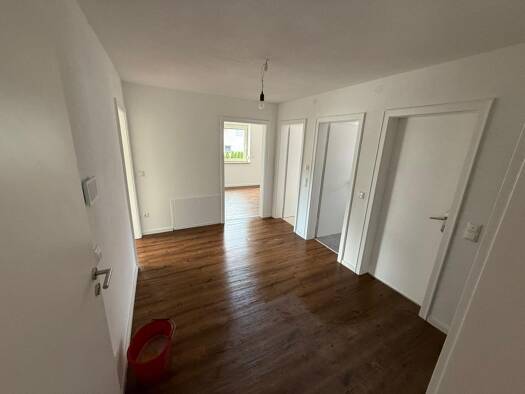 Wohnung zur Miete 1.100 € 3 Zimmer 84 m² 1. Geschoss frei ab sofort Peiting Peiting 86971