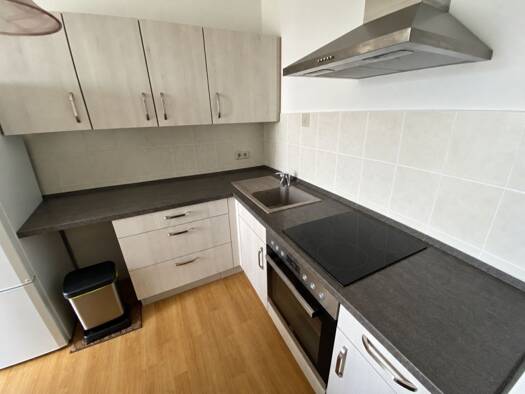 Wohnung zur Miete 309 € 3 Zimmer 54,5 m² 5. Geschoss frei ab 01.12.2026 Am Himmelreich 38 Suhl Suhl 98527