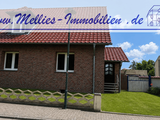 Haus zum Kauf 99.000 € 6 Zimmer 132 m² 1.041 m² Grundstück Beetzendorf Beetzendorf 38489