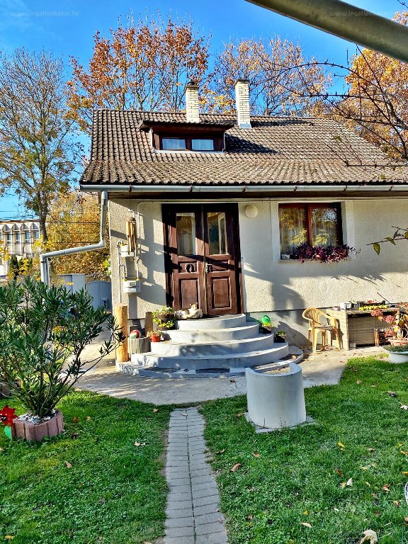 Haus zum Kauf 230.000 € 4 Zimmer 151 m²<br/>Wohnfläche 653 m²<br/>Grundstück Kaposvár