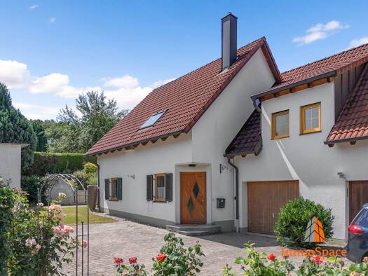 Einfamilienhaus zum Kauf 439.000 € 8 Zimmer 261 m² 1.177 m² Grundstück Waldkirch Winterbach 89368