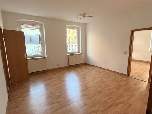 Wohnung zur Miete 310 € 2 Zimmer 52,4 m² 1. Geschoss Karl-May-Straße 24 Hohenstein-Ernstthal 09337
