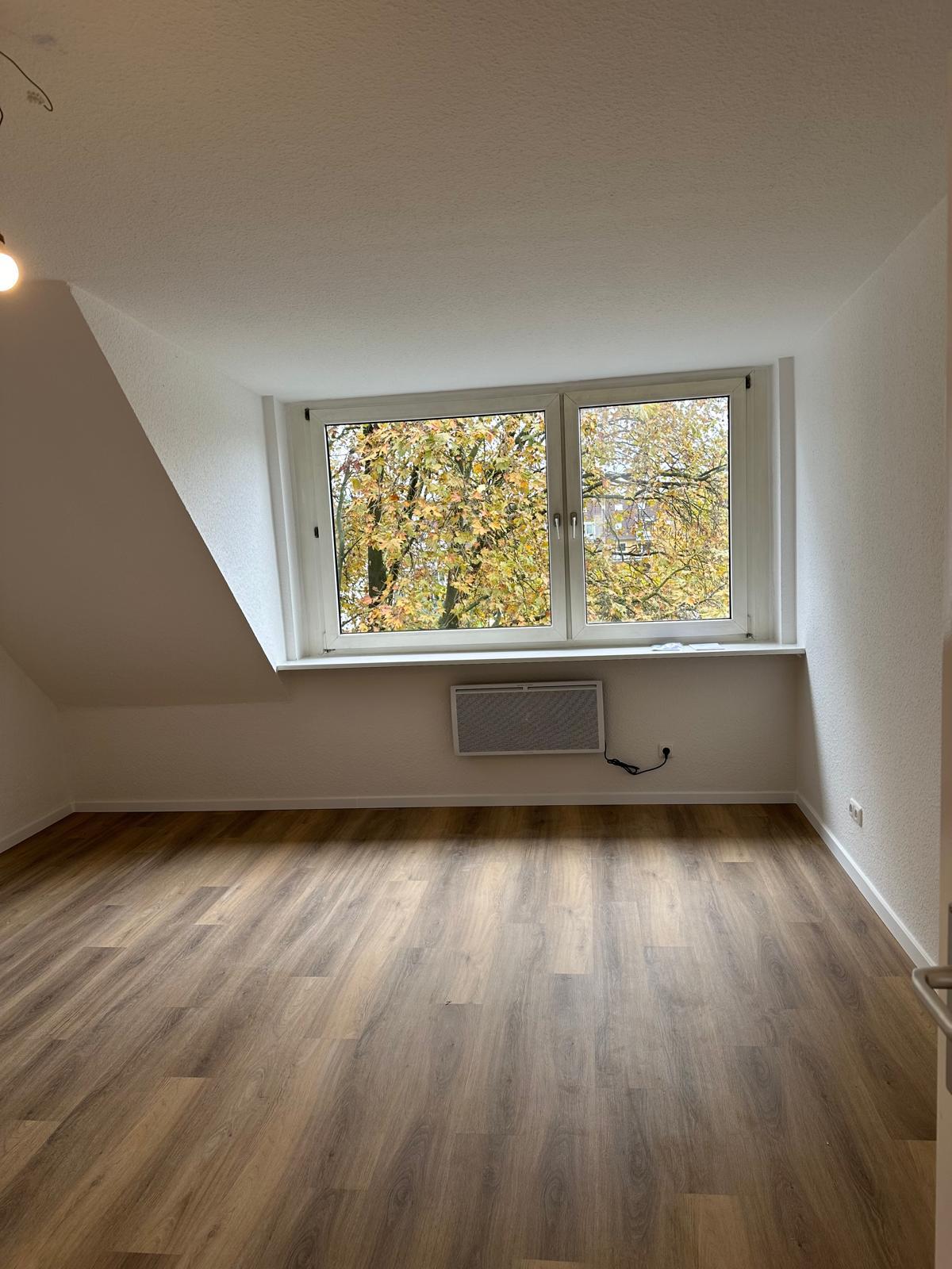 Wohnung zur Miete 519 € 2 Zimmer 47,1 m²<br/>Wohnfläche 4.<br/>Geschoss 01.12.2024<br/>Verfügbarkeit Thielenstr. 42 Ehrenfeld Köln 50825