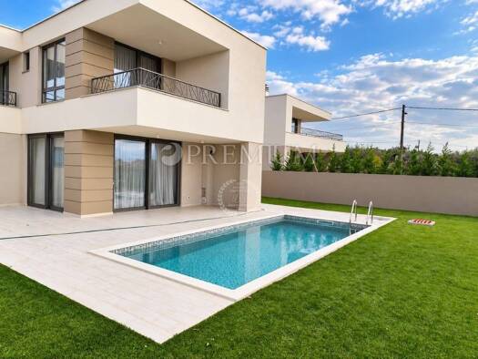 Einfamilienhaus zum Kauf 770.000 € 6 Zimmer 213 m² Krk Krk 51500