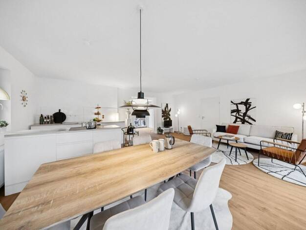 Doppelhaushälfte zum Kauf provisionsfrei 568.000 € 8,5 Zimmer 199 m² 379 m² Grundstück Pinneberg 25421