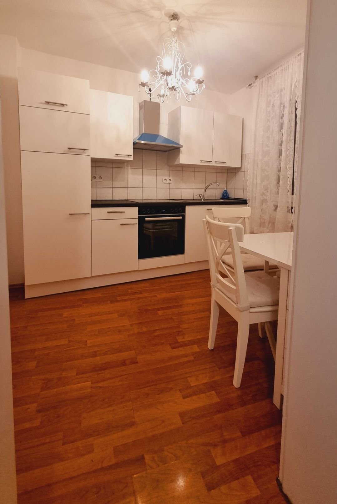 Wohnung zur Miete 950 € 2 Zimmer 42 m²<br/>Wohnfläche EG<br/>Geschoss ab sofort<br/>Verfügbarkeit Augustinerstrasse Innenstadt - Mitte Esslingen am Neckar 73728