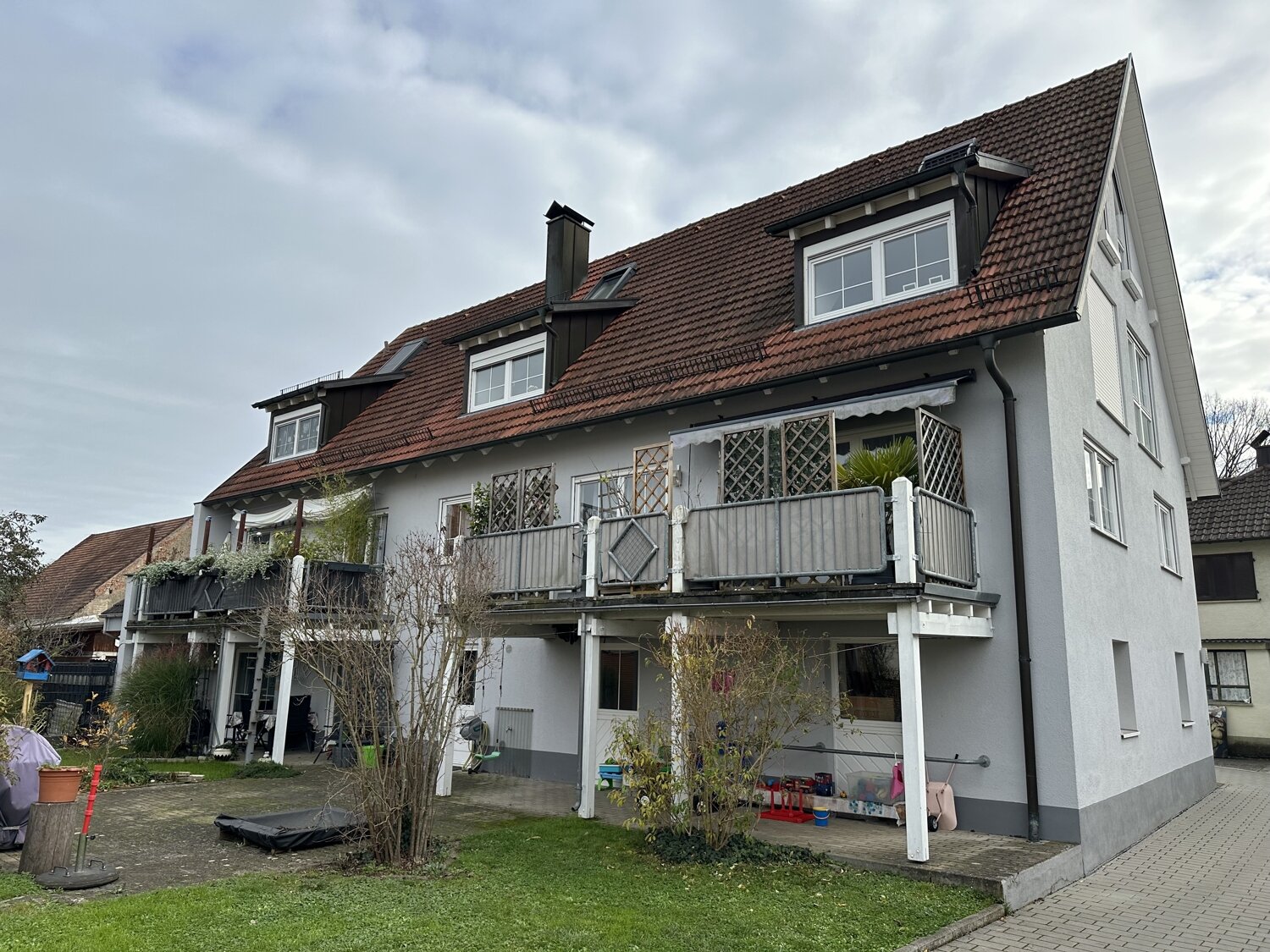 Maisonette zur Miete 1.800 € 6,5 Zimmer 168 m²<br/>Wohnfläche 1.<br/>Geschoss 01.03.2025<br/>Verfügbarkeit Hugstetten March-Hugstetten 79232