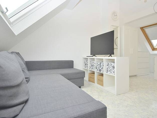 Studio zur Miete auf Zeit 890 € 1 Zimmer 42 m² frei ab sofort Hochheim 65239