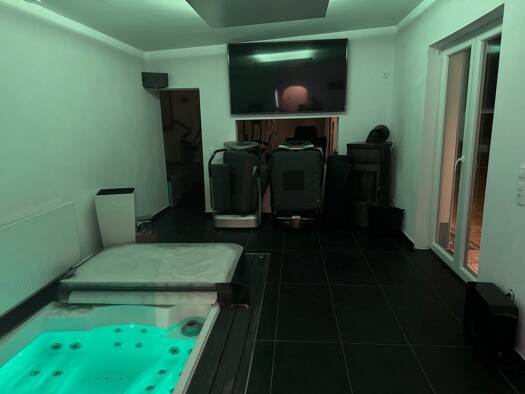 Wohnung zur Miete 3.500 € 5 Zimmer 305 m² Geschoss EG/2 frei ab sofort Nienhagen Staufenberg 34355