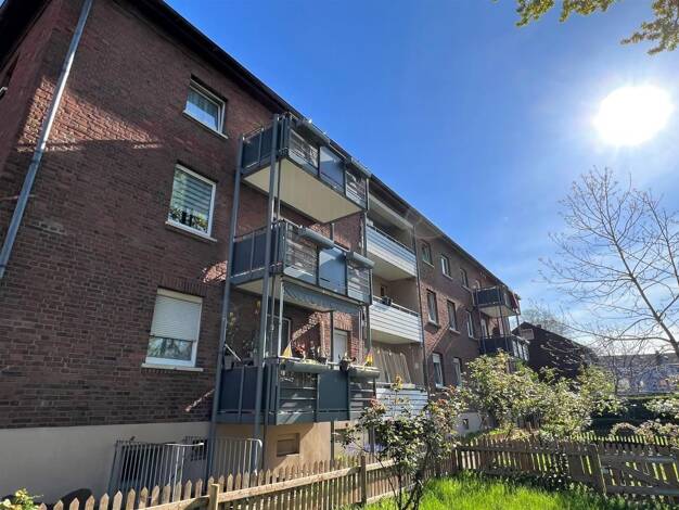 Wohnung zur Miete nur mit Wohnberechtigungsschein 371 € 3,5 Zimmer 70,1 m² EG Ahrstr. 46 Beeckerwerth Meiderich / Beeck 47139