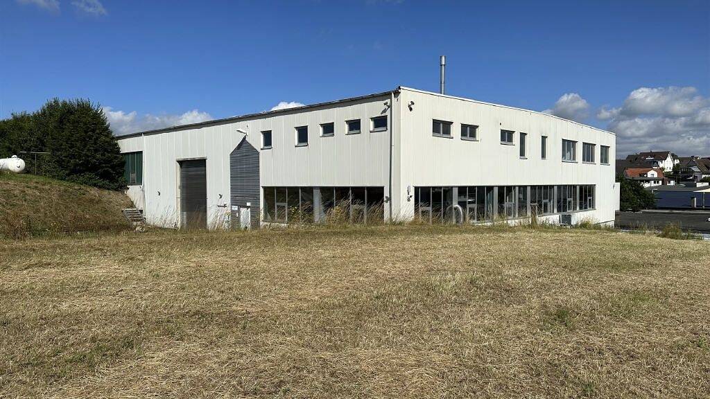 Halle/Industriefläche zum Kauf 1.095.000 € 3.248 m² Lagerfläche Voßwinkel Arnsberg 59757