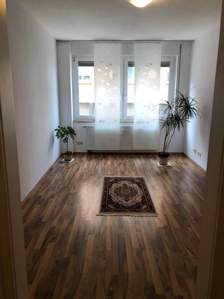 Wohnung zum Kauf provisionsfrei 259.000 € 5 Zimmer 107 m²<br/>Wohnfläche 1.<br/>Geschoss ab sofort<br/>Verfügbarkeit Weststadt - Stadtviertel 031 Pforzheim 75173