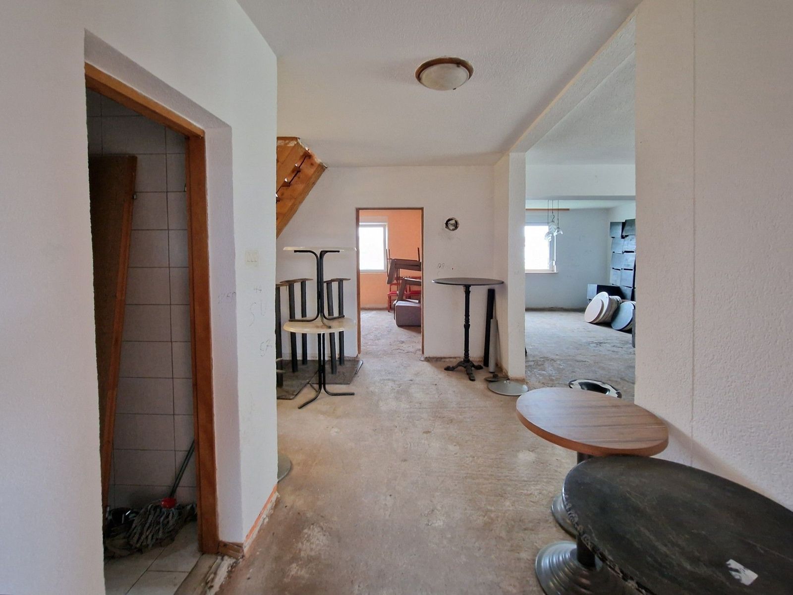 Haus zum Kauf 165.000 € 5 Zimmer 160 m²<br/>Wohnfläche Lenije