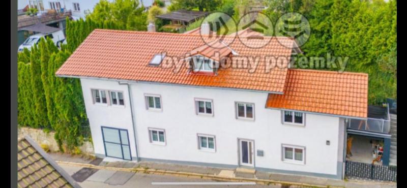 Einfamilienhaus zum Kauf 325.000 € 8 Zimmer 200 m²<br/>Wohnfläche 316 m²<br/>Grundstück ab sofort<br/>Verfügbarkeit Regen Regen 94209