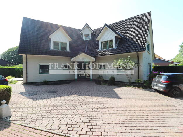 Mehrfamilienhaus zum Kauf als Kapitalanlage geeignet 599.000 € 355 m² 775 m² Grundstück Hohenlockstedt 25551