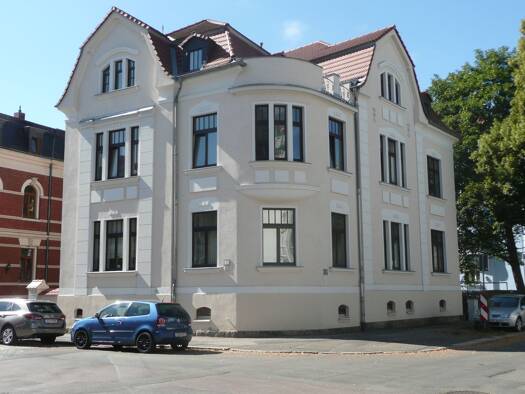 Wohnung zur Miete 1.095 € 5 Zimmer 156,3 m² Clara-Zetkin-Straße 61 Pölbitz Zwickau 08058