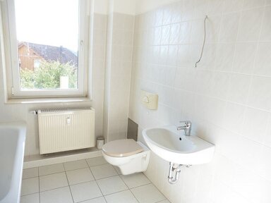 Wohnung zur Miete 220 € 2 Zimmer 44 m² 1. Geschoss frei ab 01.11.2024 Paditzer-Str. 49 Südvorstadt Altenburg 04600