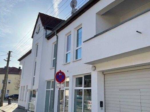 Wohnung zur Miete 650 € 2 Zimmer 94 m² 1. Geschoss frei ab 01.05.2026 Schulstraße 21 Gebesee 99189