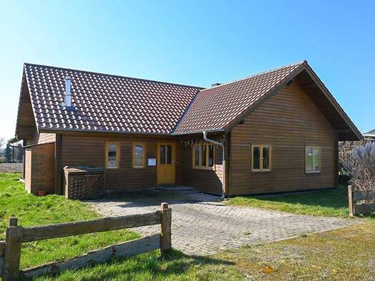 Bungalow zum Kauf 320.000 € 4 Zimmer 120 m² 2.030 m² Grundstück Hevensen Hardegsen 37181