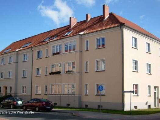 Wohnung zur Miete 3 Zimmer 76 m² 1. Geschoss frei ab sofort Charlottenstraße 16 Forst-Stadt Forst (Lausitz) 03149