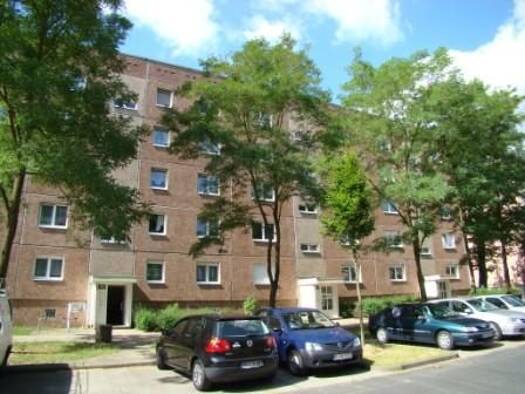 Wohnung zur Miete 345 € 3 Zimmer 59,4 m² EG frei ab 01.10.2025 M.-Gorki-Ring 24 Neustrelitz 17235