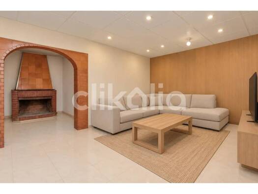 Villa zum Kauf 120.000 € 3 Zimmer 126 m² Barberà del Vallès 08210