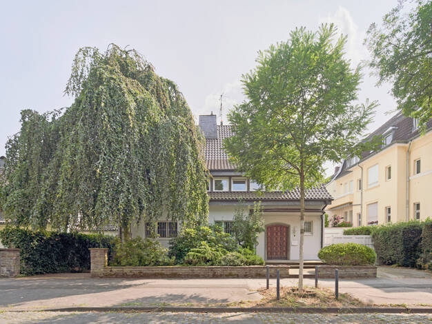 Einfamilienhaus zum Kauf 2.150.000 € 9 Zimmer 335 m² 403 m² Grundstück Lindenthal Köln / Lindenthal 50935