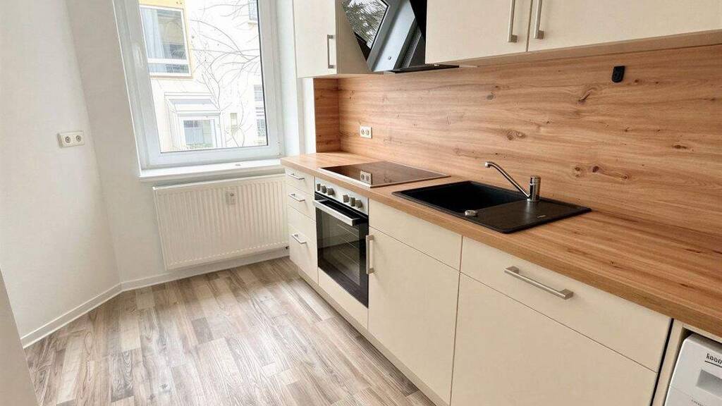 Studio zur Miete 359 € 1 Zimmer 30 m² 1. Geschoss frei ab 01.04.2026 Olvenstedter Straße 49a Stadtfeld Ost Magdeburg 39108