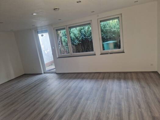Einfamilienhaus zur Miete 1.400 € 4 Zimmer 117 m² 900 m² Grundstück frei ab 01.05.2026 Niederstotzingen 89168