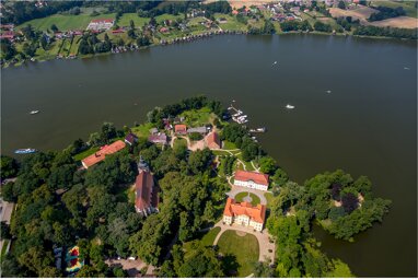 Einfamilienhaus zum Kauf 7,5 Zimmer 165 m² 2.353 m² Grundstück frei ab sofort Mirow Mirow 17252