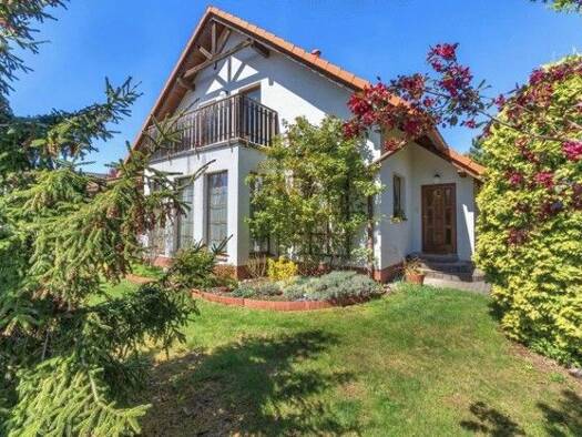 Einfamilienhaus zum Kauf 777.000 € 5 Zimmer 263 m² 1.100 m² Grundstück Vysoka nad Labem 50331