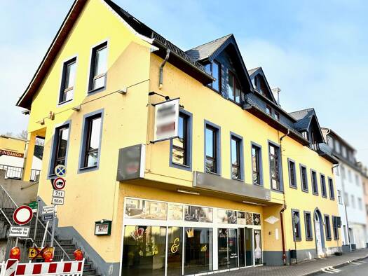 Haus zum Kauf 599.000 € 182 m² 1.295 m² Grundstück frei ab sofort Koblenzer Straße 1 Oberwesel 55430