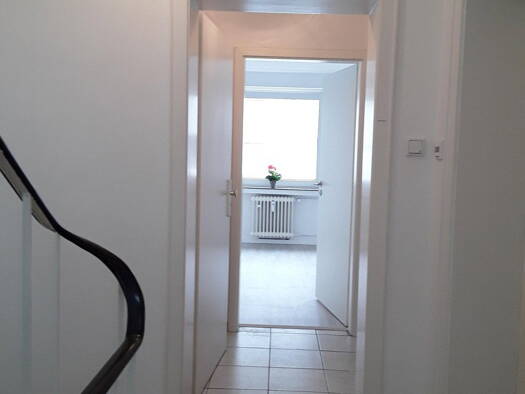 Studio zur Miete auf Zeit 38 € 1 Zimmer 27 m² frei ab 16.04.2026 Weststraße 50 Elberfeld Wuppertal 42119